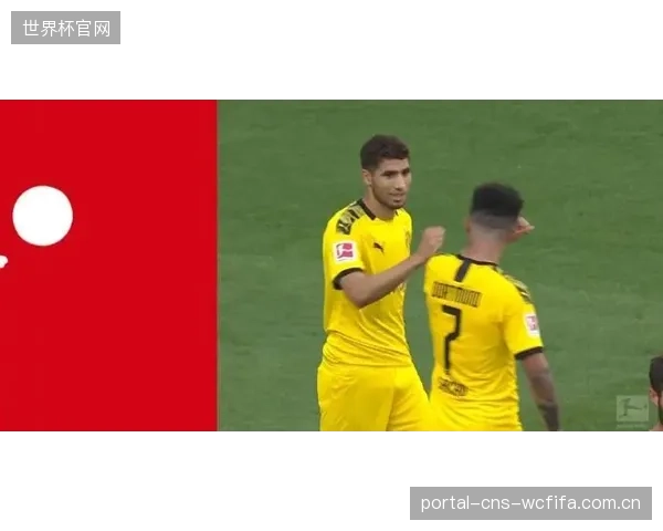 国际米兰后卫迪马尔科凭借单赛季18次助攻的卓越表现,荣膺2025-26赛季意甲最佳球员。 国际米兰后卫迪马尔科凭借单赛季18次助攻的卓越表现,荣膺2025-26赛季意甲最佳球员。